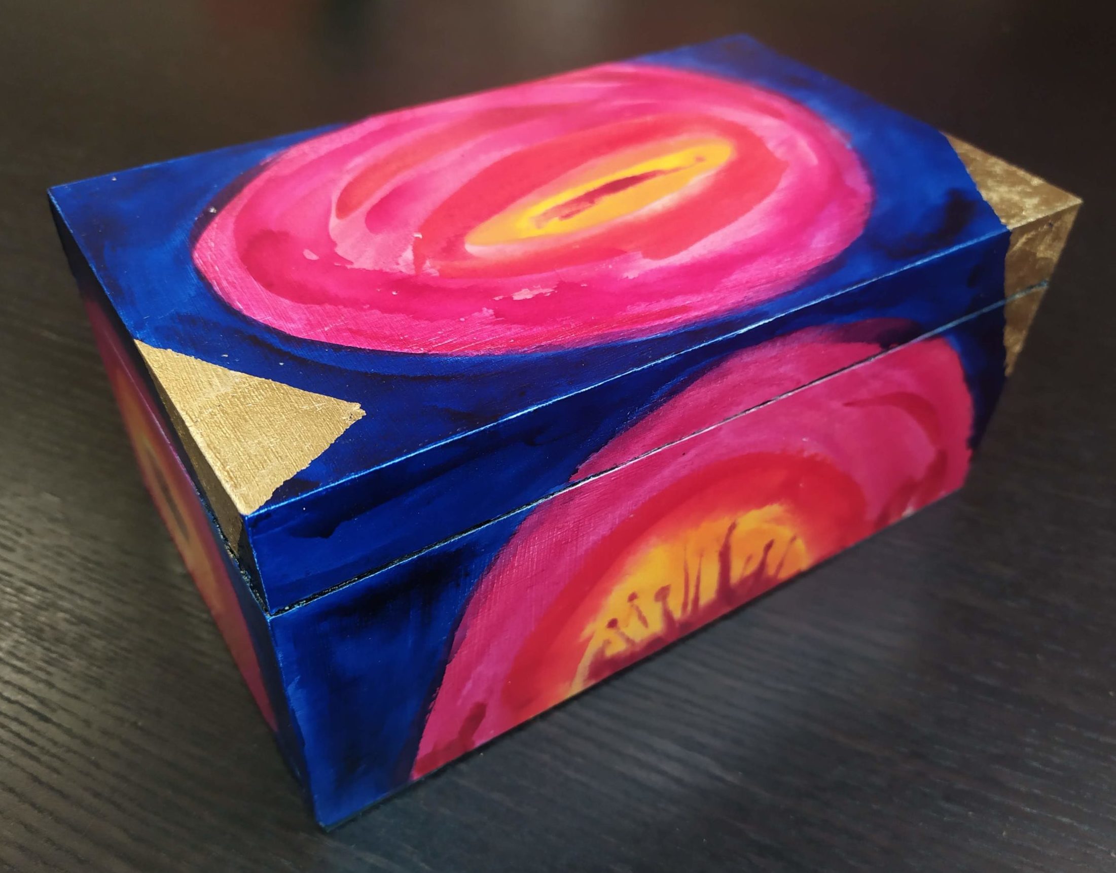 Box 02: wooden box decorated in coloured inks and gold leaf